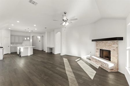 New construction Single-Family house 4537 Copper Point Dr, Fort Worth, TX 76036 Concept 1849- photo 11 11