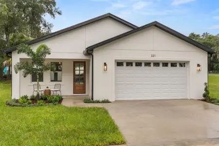 New construction Single-Family house 221 S Sunset Ave, Mascotte, FL 34753 - image