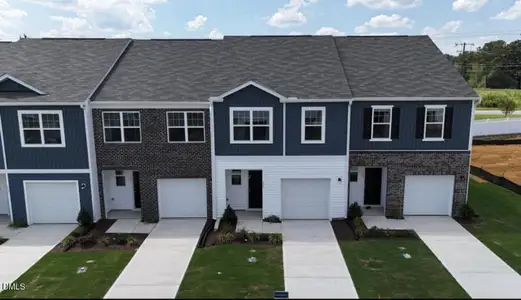 New construction Townhouse house 123 S Meyers Ct, Clayton, NC 27520 - image