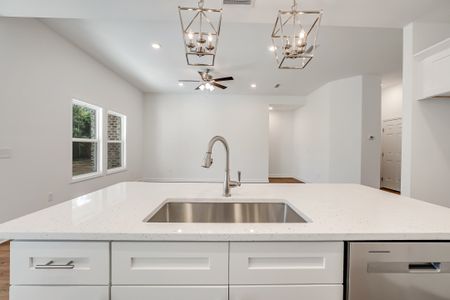 New construction Single-Family house 2805 Blackbird Ct, Crestview, FL 32539 plan Maybell II - image 13
