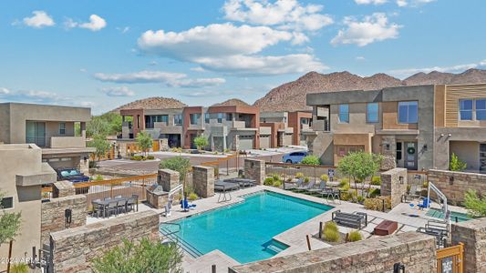 New construction Townhouse house 11673 N 136Th Street, Unit 1011, Scottsdale, AZ 85259 - photo 2 2