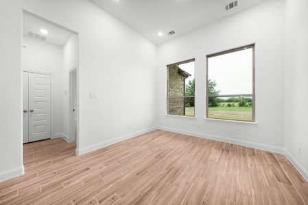 New construction Single-Family house 8340 Magnolia Ct, Greenville, TX 75402 plan Langford VII - image 18