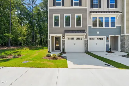 New construction Townhouse house 1114 Blackthorn Ln, Durham, NC 27703 - image 2