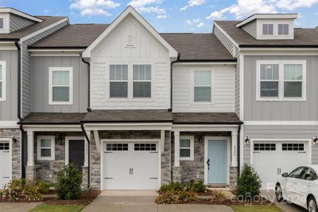 New construction Townhouse house 2004 Crooked Oak Lane, York, SC 29745 - photo 0