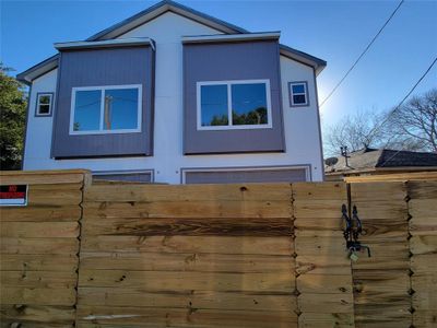 New construction Single-Family house 3730 Amos Street, Houston, TX 77021 - photo 0