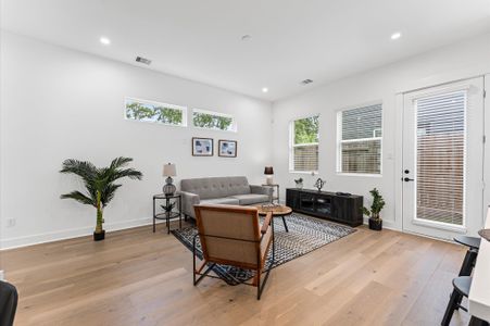 New construction Single-Family house 412 Neyland St, Unit G, Houston, TX 77022 - image 7