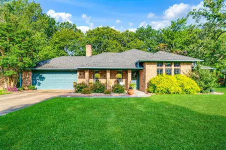 New construction Single-Family house 544 Turtle Crk, Reno, TX 75462 - image
