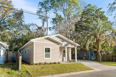 New construction Single-Family house 2016 Ne 3Rd Ave, Gainesville, FL 32641 - image