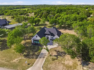 New construction Single-Family house 305 Glade Valley Rd, Azle, TX 76020 - image
