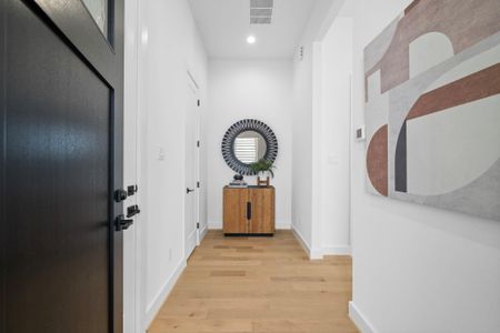 New construction Single-Family house 1524 W 21St St, Houston, TX 77008 - image 7