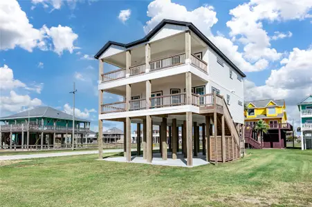 New construction Single-Family house 101 Ocean Shores Dr, Bolivar Peninsula, TX 77650 - image