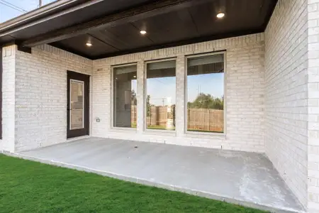 New construction Single-Family house 2602 Bear Trl, Mansfield, TX 76063 plan Seaberry II - image