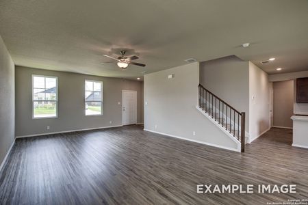 New construction Single-Family house 16407 Rosemary Rdg, Elmendorf, TX 78112 The Murray H- photo 19 19