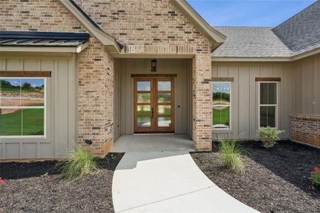 New construction Single-Family house 1000 Parker Meadows Drive, Weatherford, TX 76088 - photo 2 2