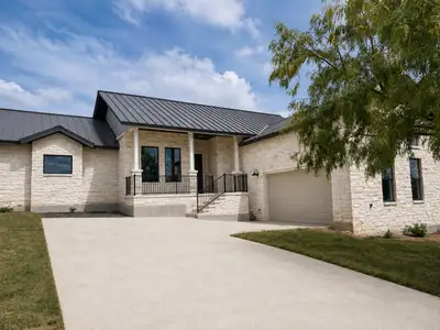New construction Single-Family house 316 Sweet Grass, Horseshoe Bay, TX 78657 - image
