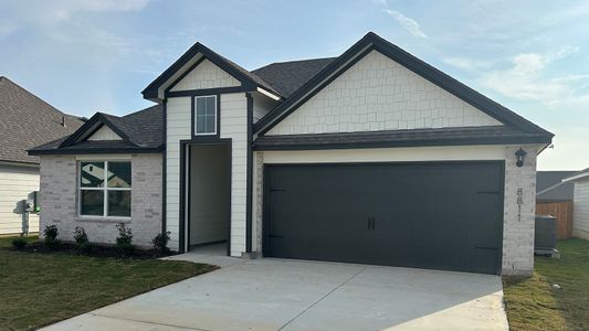 New construction Single-Family house 8811 Trungle Rd, Temple, TX 76502 plan Kingston - image
