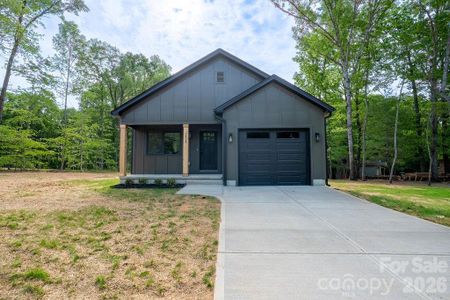 New construction Single-Family house 2424 Puetts Chapel Rd, Bessemer City, NC 28016 - image