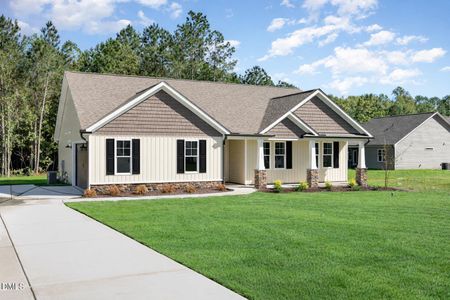 New construction Single-Family house 602 Tuscany Cir, Princeton, NC 27569 - image
