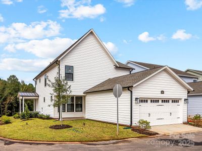 New construction Single-Family house 6124 Littleroot Wy, Charlotte, NC 28278 plan The Brightman - image