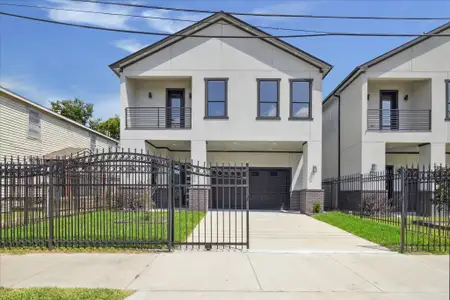 New construction Single-Family house 2319 Tuam St, Houston, TX 77004 - image