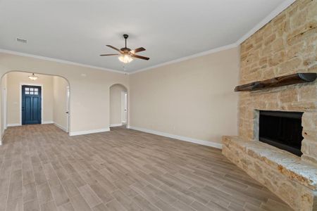 New construction Single-Family house 421 Solo Ridge, Waxahachie, TX 75167 - photo 18 18