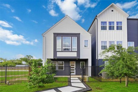 New construction Single-Family house 8320 Springwood Canyon Ln, Houston, TX 77055 - image