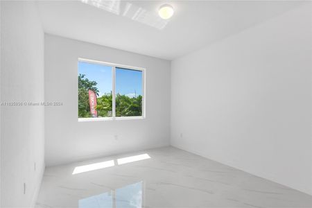 New construction Townhouse house 22485 Sw 125 Ave, Unit B, Miami, FL 33170 - photo 29 29