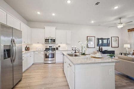 New construction Single-Family house 13403 Sun Cay Dr, Houston, TX 77047 plan Nimitz - image 16