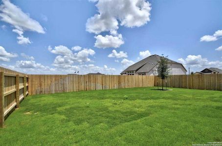 New construction Single-Family house 128 Red Oak, Castroville, TX 78009 Monet Plan- photo 37 37