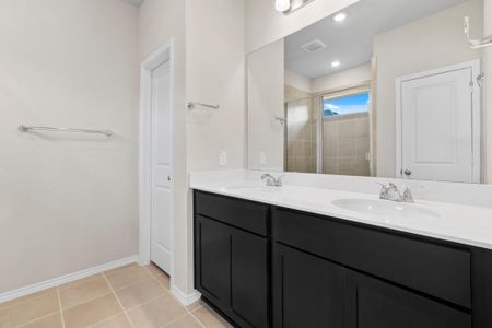 New construction Single-Family house 311 Violet Crown Ln, New Caney, TX 77357 plan Wingate (2169-HV-30) - image 9