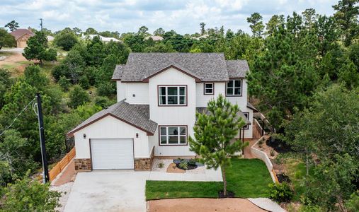 New construction Single-Family house 108 Kimo Ct, Bastrop, TX 78602 - photo 0