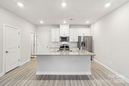 New construction Townhouse house 114 Ciara Pl, Unit B, Mooresville, NC 28117 null- photo 4 4