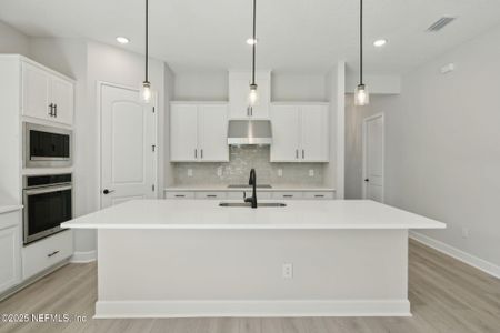 New construction Single-Family house 14229 Lons Pl, Unit 0015, Jacksonville, FL 32226 - image 7