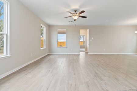 New construction Single-Family house 14922 Fischer Gdn, San Antonio, TX 78253 Rockport- photo 4 4