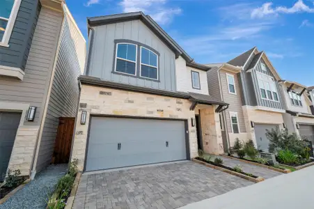 New construction Single-Family house 16043 Hayes Park Dr, Houston, TX 77079 plan The Gianna - image