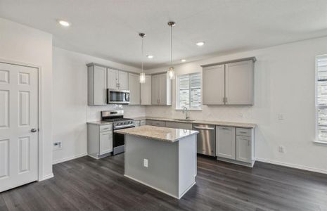 Airy kitchen *real home pictured