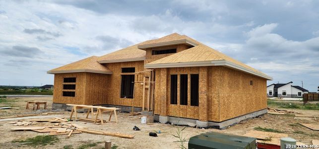 New construction Single-Family house 3192 Jacob Dr, Unit N/A, Eagle Pass, TX 78852 - image