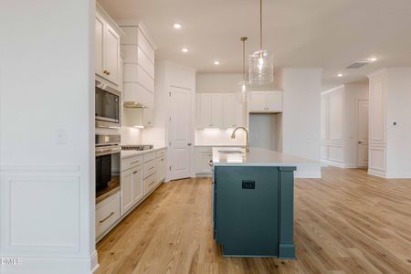 New construction Single-Family house 3501 Amelia Grace Dr, Unit 71, Fuquay Varina, NC 27526 plan Elm - image 20