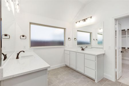 New construction Single-Family house 1240 Amberwood Ln, Red Oak, TX 75154 plan Caraway - image 12