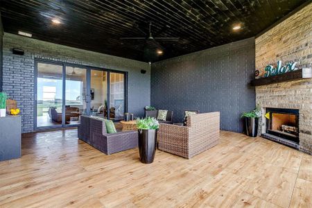 New construction Single-Family house 188 Ozro Rd, Venus, TX 76084 plan The Carley - image 7