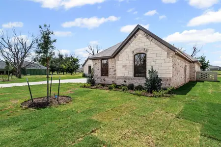Pecan Plantation by Al Couto Homes in Granbury - image 12