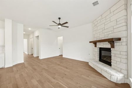 New construction Single-Family house 121 Verbena Ridge Dr, Fort Worth, TX 76131 null- photo 11 11