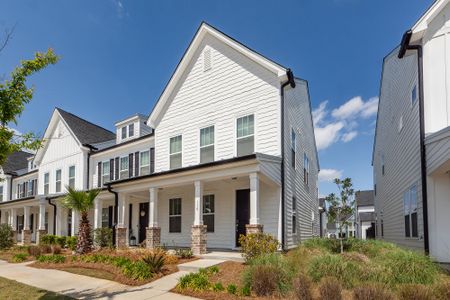 New construction Townhouse house 119 Summer Tanager Dr, Ravenel, SC 29470 null- photo 0