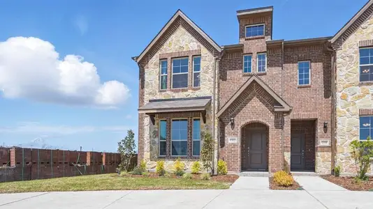 New construction Townhouse house 1328 Kimzey St, Royse City, TX 75189 - image