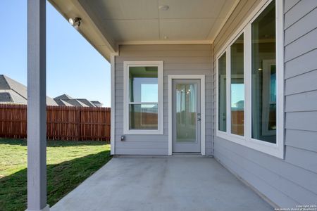 New construction Single-Family house 158 Heidi Hl, Castroville, TX 78253 Katy Homeplan- photo 38 38