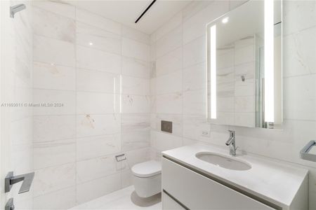 New construction Condo/Apt house 300 Biscayne Way, Unit 2103, Miami, FL 33131 - photo 31 31