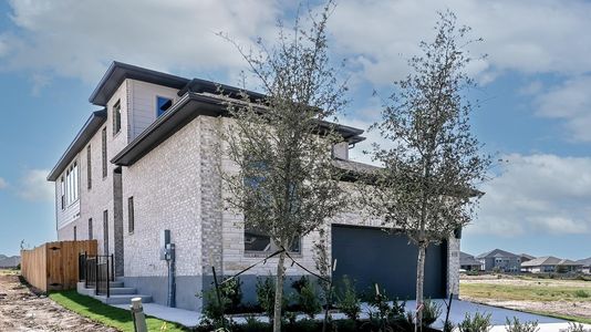 New construction Single-Family house 813 Water Lndg, New Braunfels, TX 78130 plan 2370W - image