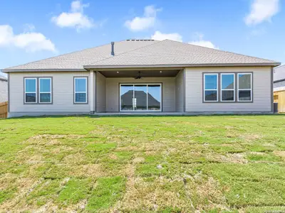 New construction Single-Family house 256 Lawrence Dr, Castroville, TX 78009 plan Princeton - image 3