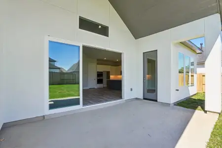 New construction Single-Family house 1302 Berry Brook Dr, Missouri City, TX 77459 plan 5019 Elevation C - image