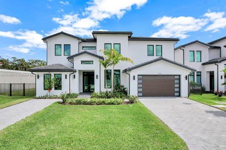 New construction Single-Family house 5702 E Ashwood Cir E, Hollywood, FL 33312 Fairmont II- photo 0